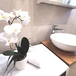 Relax And Enjoy Stobrec Appartement