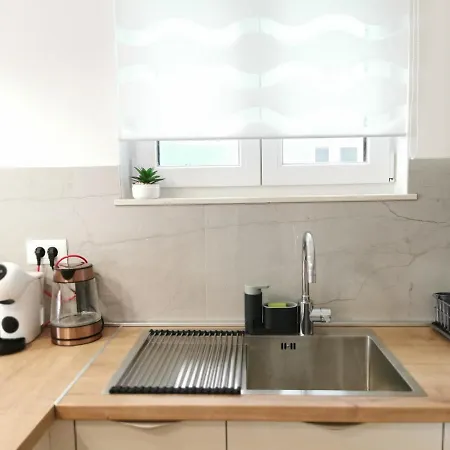 Relax And Enjoy Stobrec Apartamento *